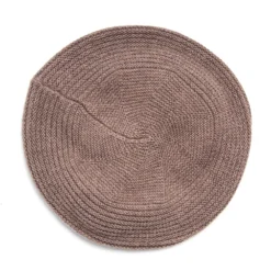 CAPPELLO BASCO A RIGHE MARRONE SCURO In cashmere