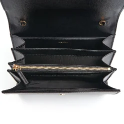 CLUTCH BAG NERA In pelle bottolata