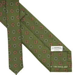 CRAVATTA IN SETA VERDE OLIVA Collezione archivio anno 1951
