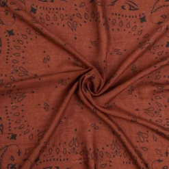 FOULARD IN LANA, CASHMERE E SETA 65 MARRONE Paisley