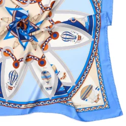 FOULARD IN SETA 90 AZZURRO POLVERE Le mongolfiere