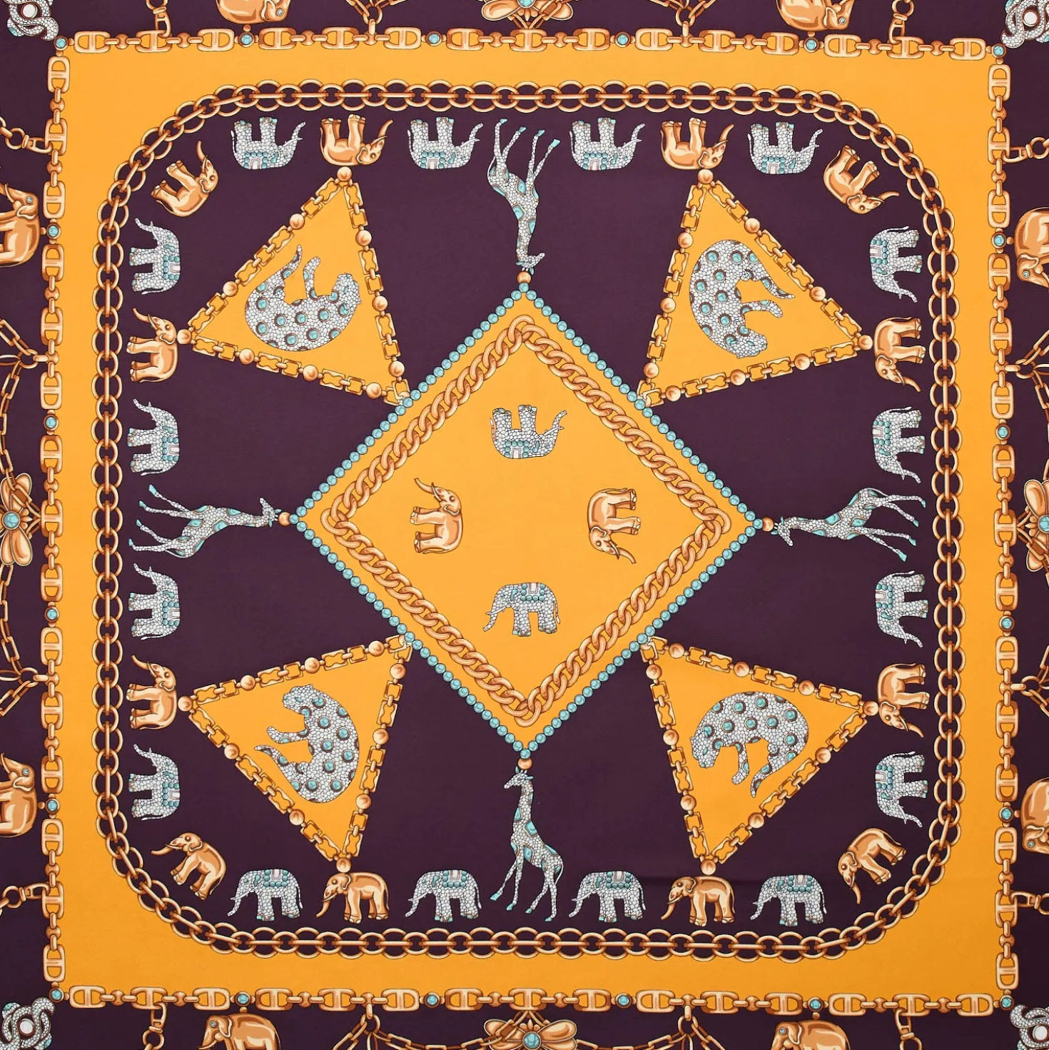 FOULARD IN SETA 90 GIALLO Elefanti portafortuna