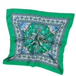FOULARD IN SETA 90 VERDE Mediterranean vibes
