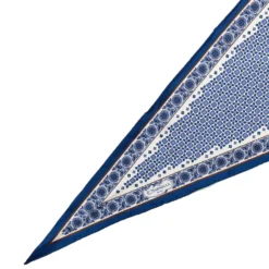 FOULARD ROMBO IN SETA BIANCO Microfantasia fiore