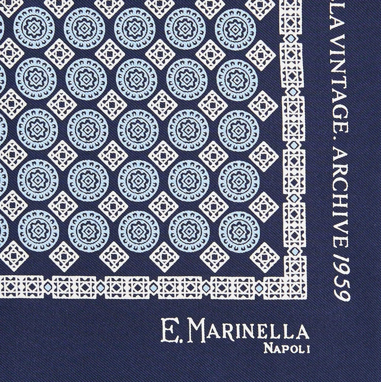 POCHETTE DA TASCHINO IN SETA STAMPATA A MANO BLU Fantasia archivio 1959
