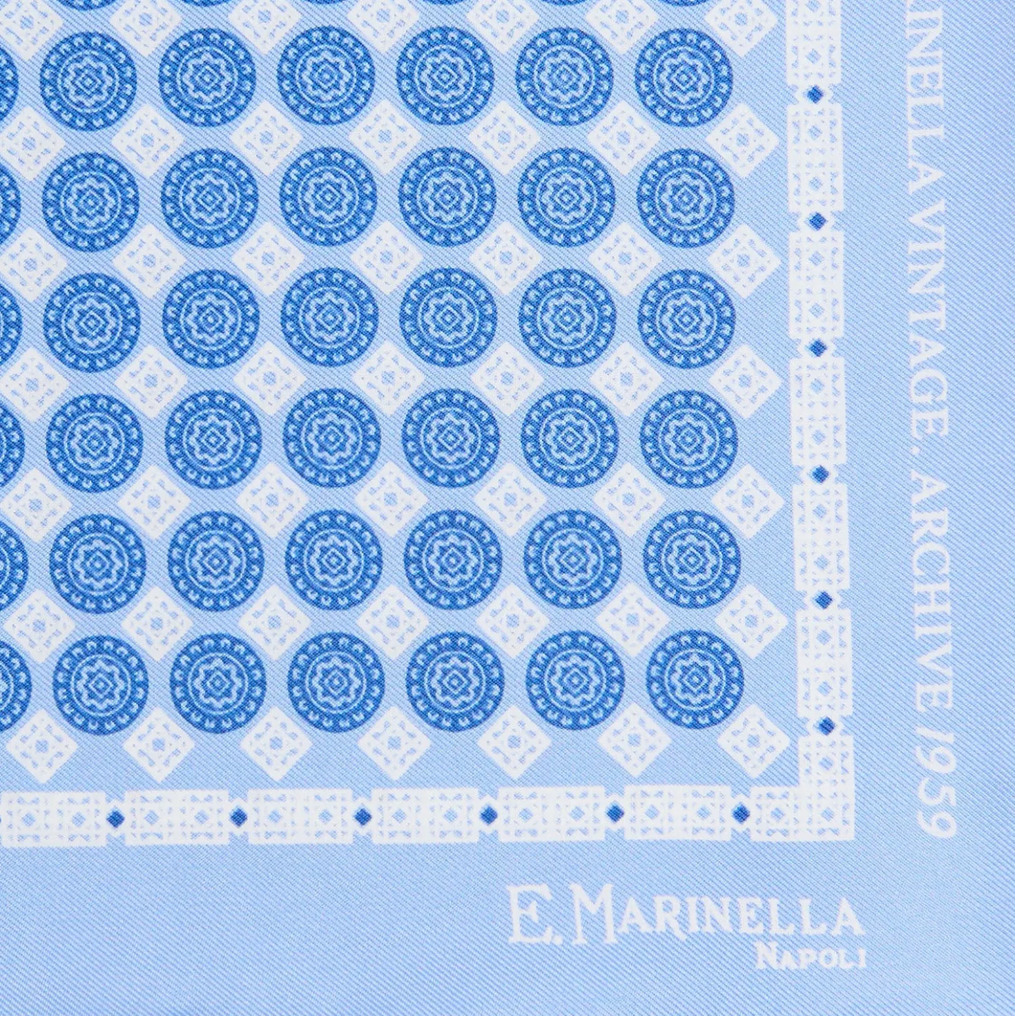 POCHETTE DA TASCHINO IN SETA STAMPATA A MANO AZZURRO Fantasia archivio 1959