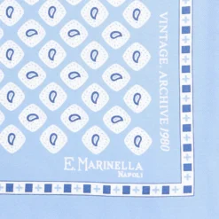 POCHETTE DA TASCHINO IN SETA STAMPATA A MANO AZZURRA Fantasia archivio 1980