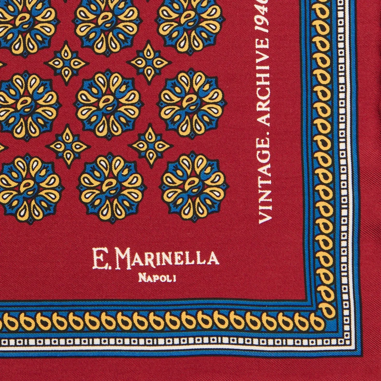 POCHETTE DA TASCHINO IN SETA STAMPATA A MANO BORDEAUX Fantasia archivio 1946