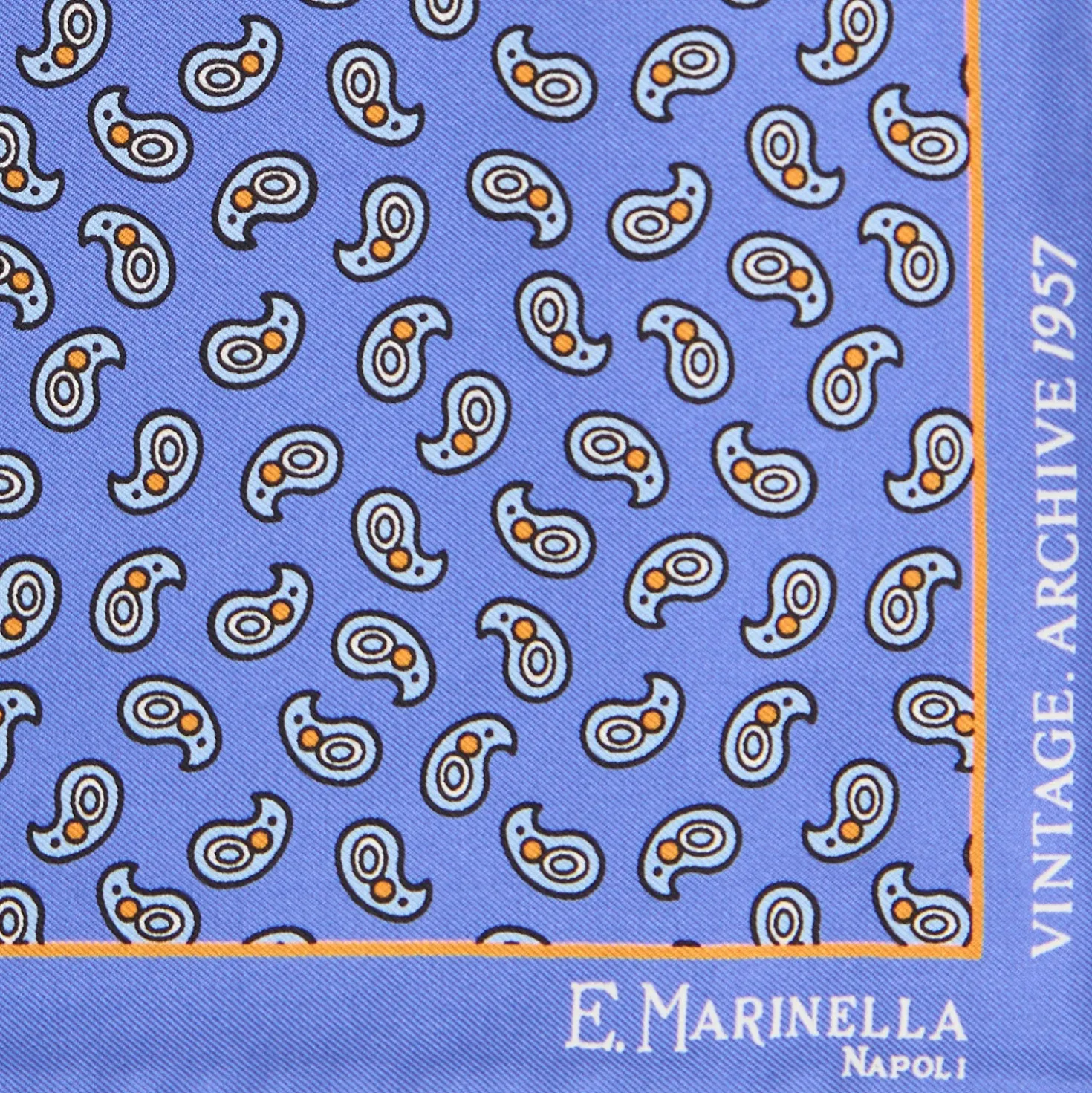 POCHETTE DA TASCHINO IN SETA STAMPATA A MANO AZZURRO POLVERE Fantasia archivio 1957