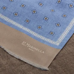 SCIARPA TUBOLARE AZZURRO POLVERE IN SETA TWILL Classic daisy