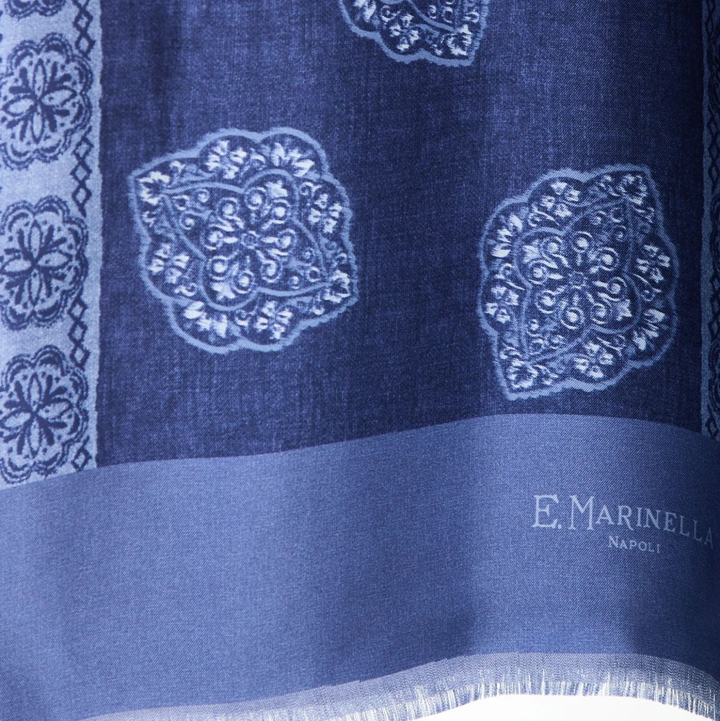 SCIARPA TUBOLARE BLU IN SETA TWILL Classic daisy