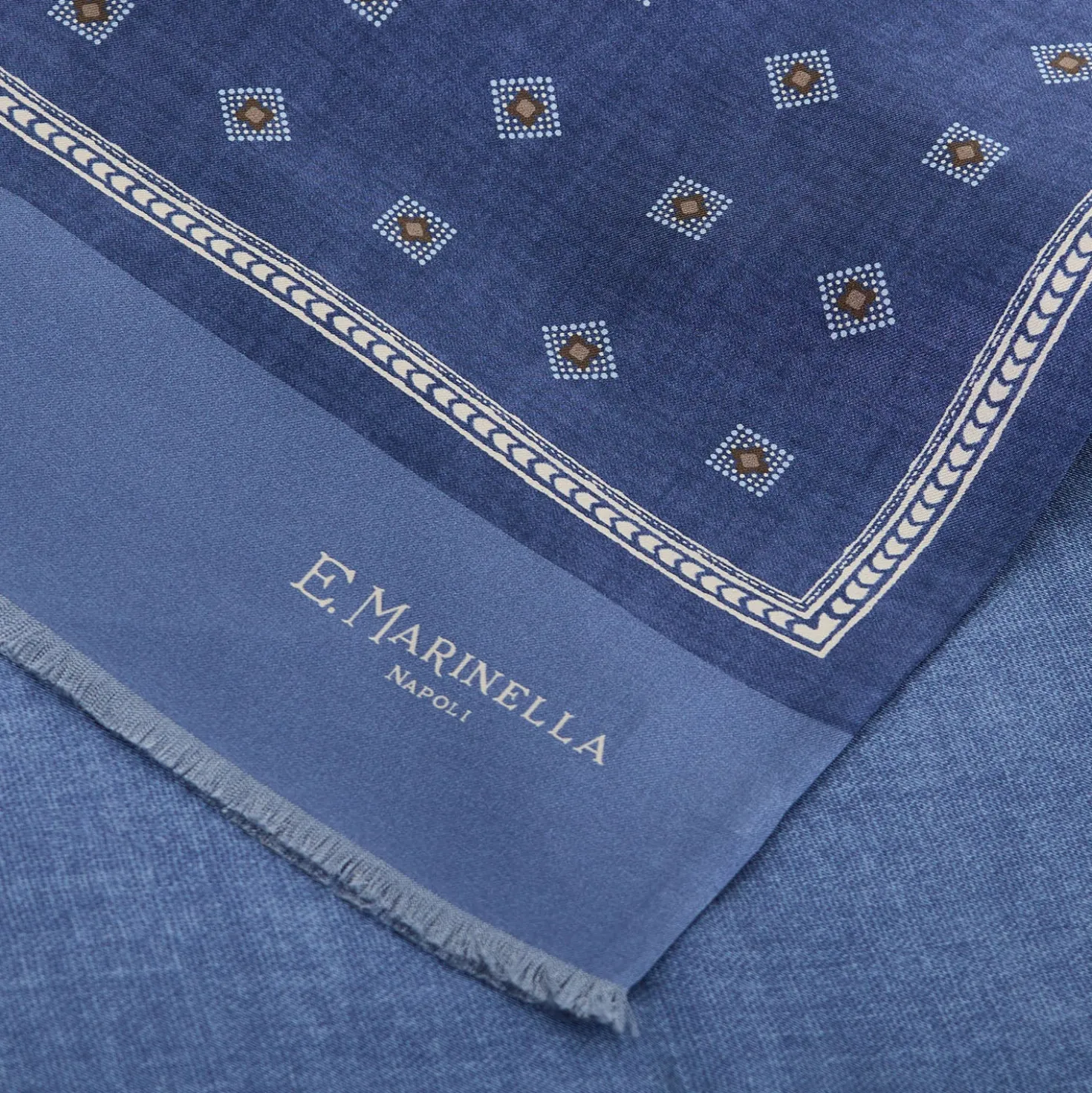 SCIARPA TUBOLARE BLU IN SETA TWILL Classic daisy
