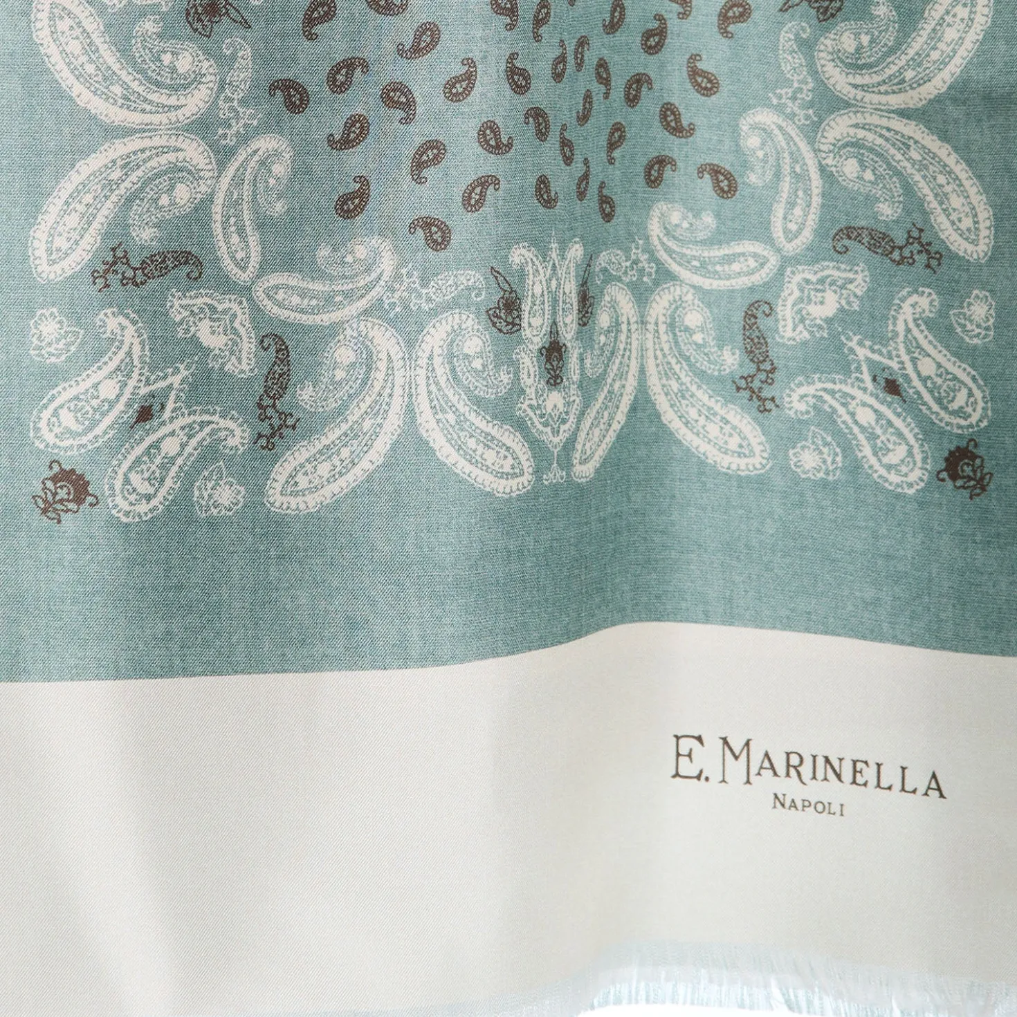 SCIARPA TUBOLARE VERDE CHIARO IN SETA TWILL Busy pattern