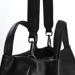 SOFT MINI BAG NERA In pelle liscia
