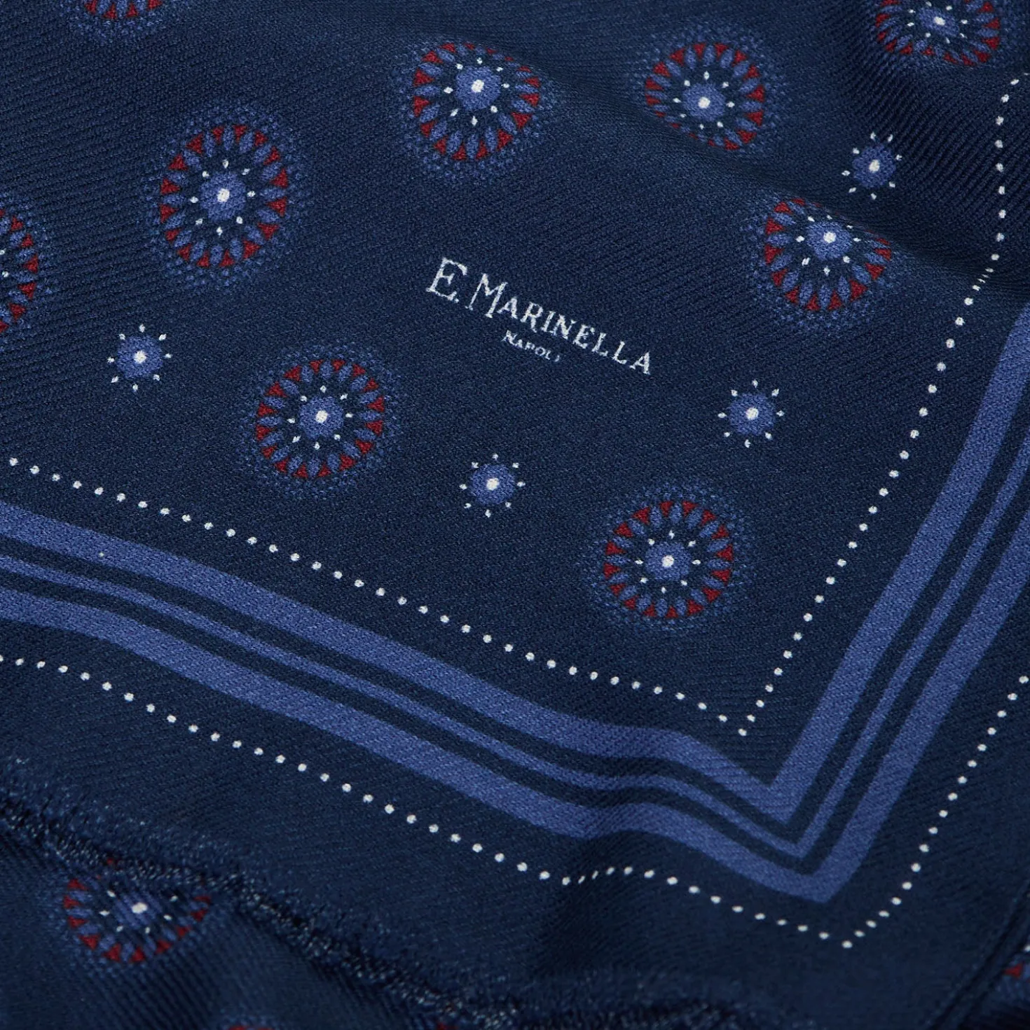 STOLA DARK BLUE IN LANA Decorazioni floreali