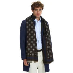 STOLA DARK BROWN IN LANA Decorazioni floreali