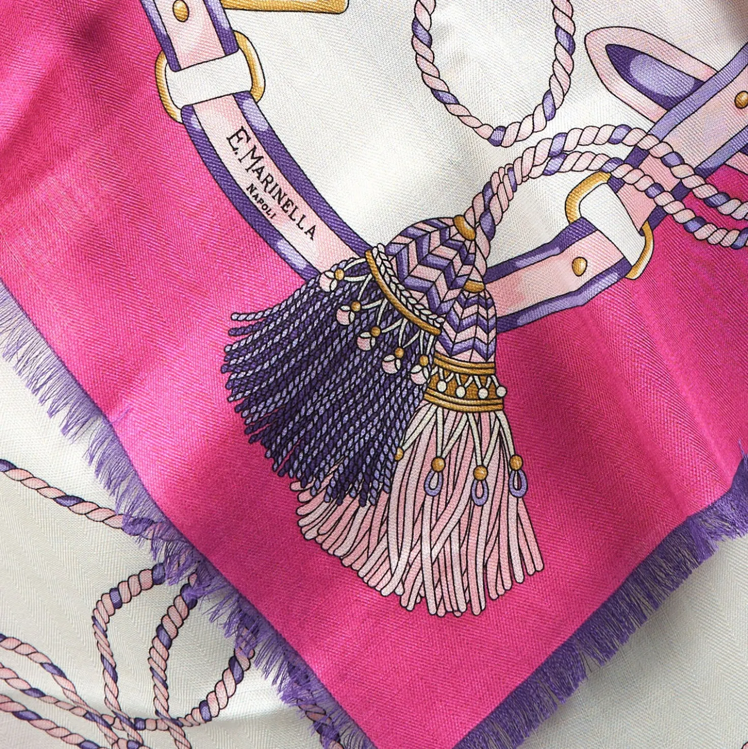 STOLA FUCSIA 115 IN LANA, SETA E CASHMERE Nappine e chiavi