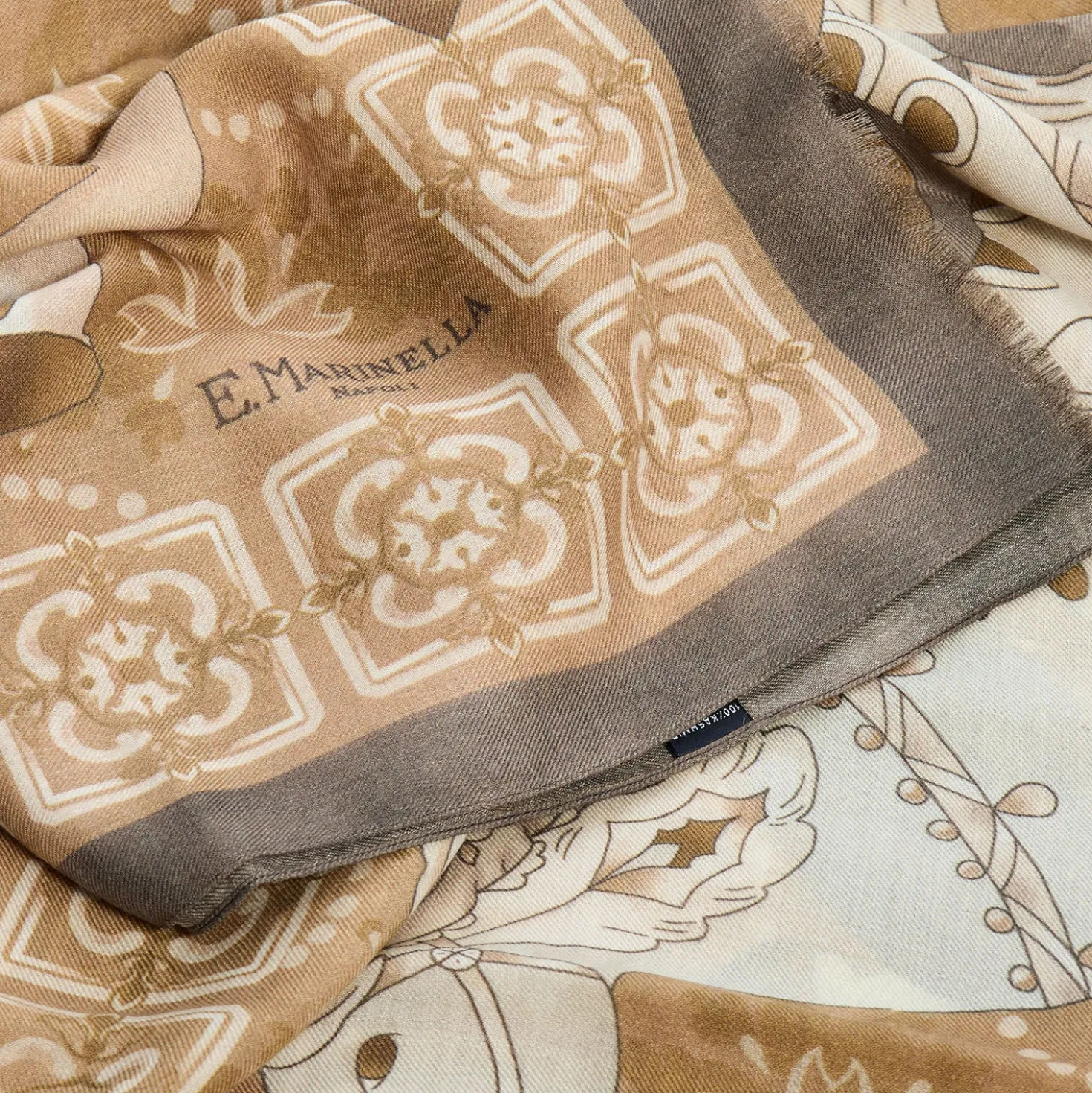 STOLA MARRONE IN CASHMERE Collezione elefanti